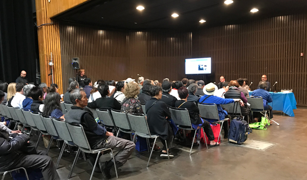 Image: Attendees participate in workshop session about home remodeling