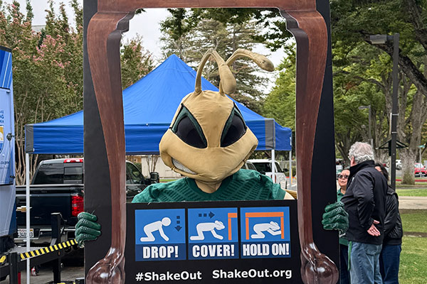 Image: The Sacramento State Hornet helping spread the word about "Drop, Cover, Hold On!"